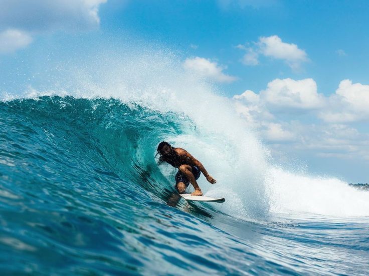 Surf spots midigama sri lanka