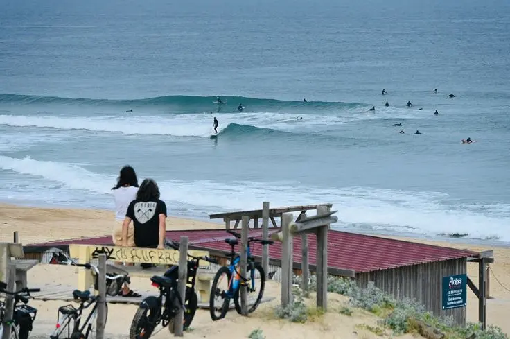 best surf camp lacanau