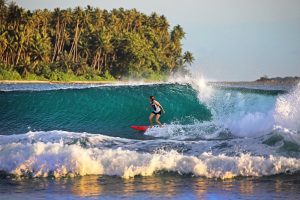 Surfing in Nias: The Perfect Right at Lagundri Bay